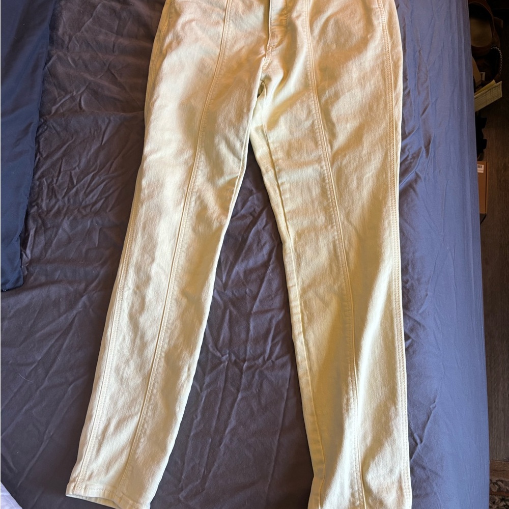 Skinny yellow jeans- universal thread